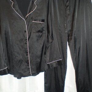 VICTORIA SECRET SATIN LIKE BLACK PAJAMA SET SZ L/WHTE TRIM